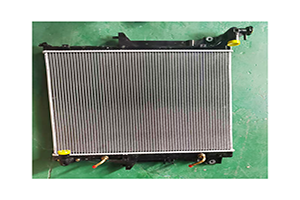1350A819 Mitsubishi Triton 4D56 15-AT Radiatore