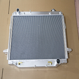Radiatore completamente in alluminio premium adatto per Lexus LX450 OE numero 4500 Radiatore di raffreddamento automatico